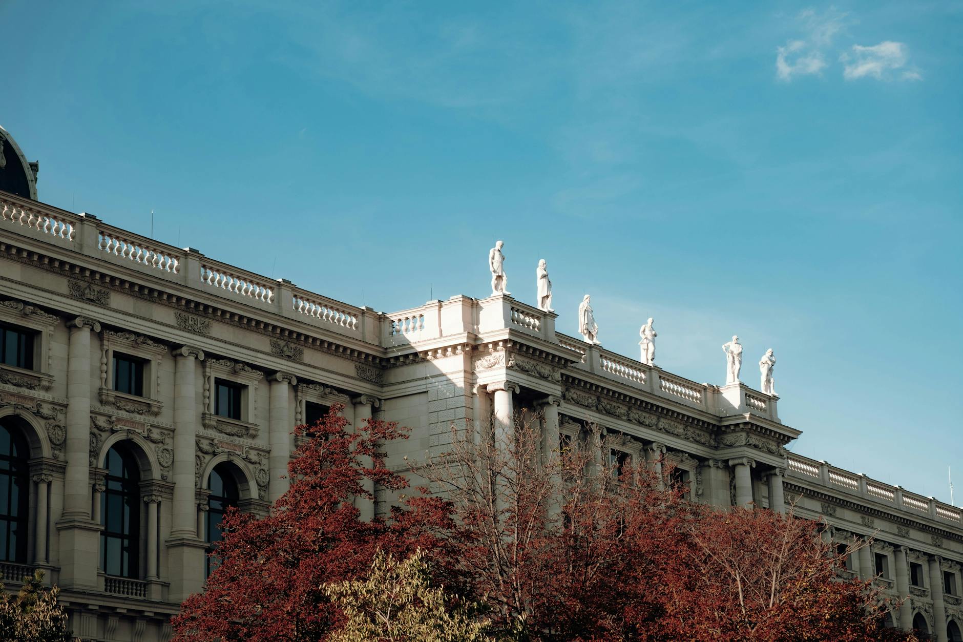 Skyline von Wien — Kuppeln und Türme der Innenstadt